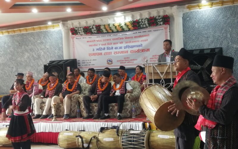 कला र संस्कृति पुर्खाबाट सन्ततिमा हस्तान्तरण गर्दै मध्यपुरका युवाहरु