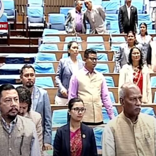 विपक्षीको अवरोधपछि संसद बैठक भोलि २ बजे सम्म स्थगित