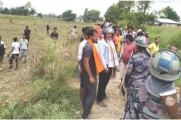 सडक निर्माण विवादः चल्यो गोली