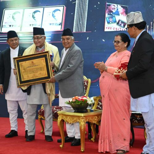नेपाललाई चलचित्र पर्यटनको आकर्षक गन्तव्यका रुपमा विकास गर्नेतर्फ ध्यान केन्द्रित गरौं ः राष्ट्रपति पौडेल