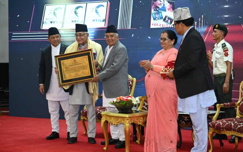 नेपाललाई चलचित्र पर्यटनको आकर्षक गन्तव्यका रुपमा विकास गर्नेतर्फ ध्यान केन्द्रित गरौं ः राष्ट्रपति पौडेल