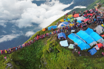 बडिमालिका मेलामा करिब ५ हजार भक्तजन, नेपाली सेनाको निःशुल्क स्वास्थ्य शिविरबाट ७५० जनाले सेवा पाए