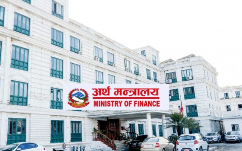 सरकारको दबाबबीच सहुलियतपूर्ण कर्जा पुनः सुरु, तर अनुदान ब्याज अझै बक्यौता
